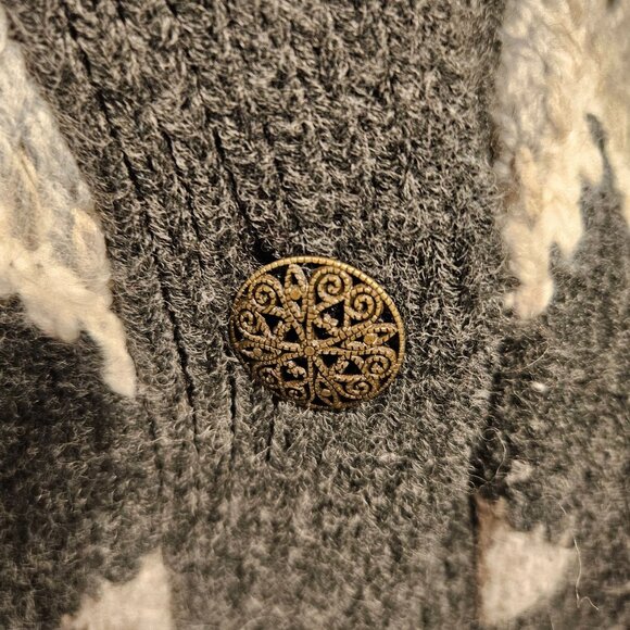 J. Jill Woman Size M Chunky Fair Isle Wool Blend Cardigan Pockets Bead Embellish - Picture 3 of 8